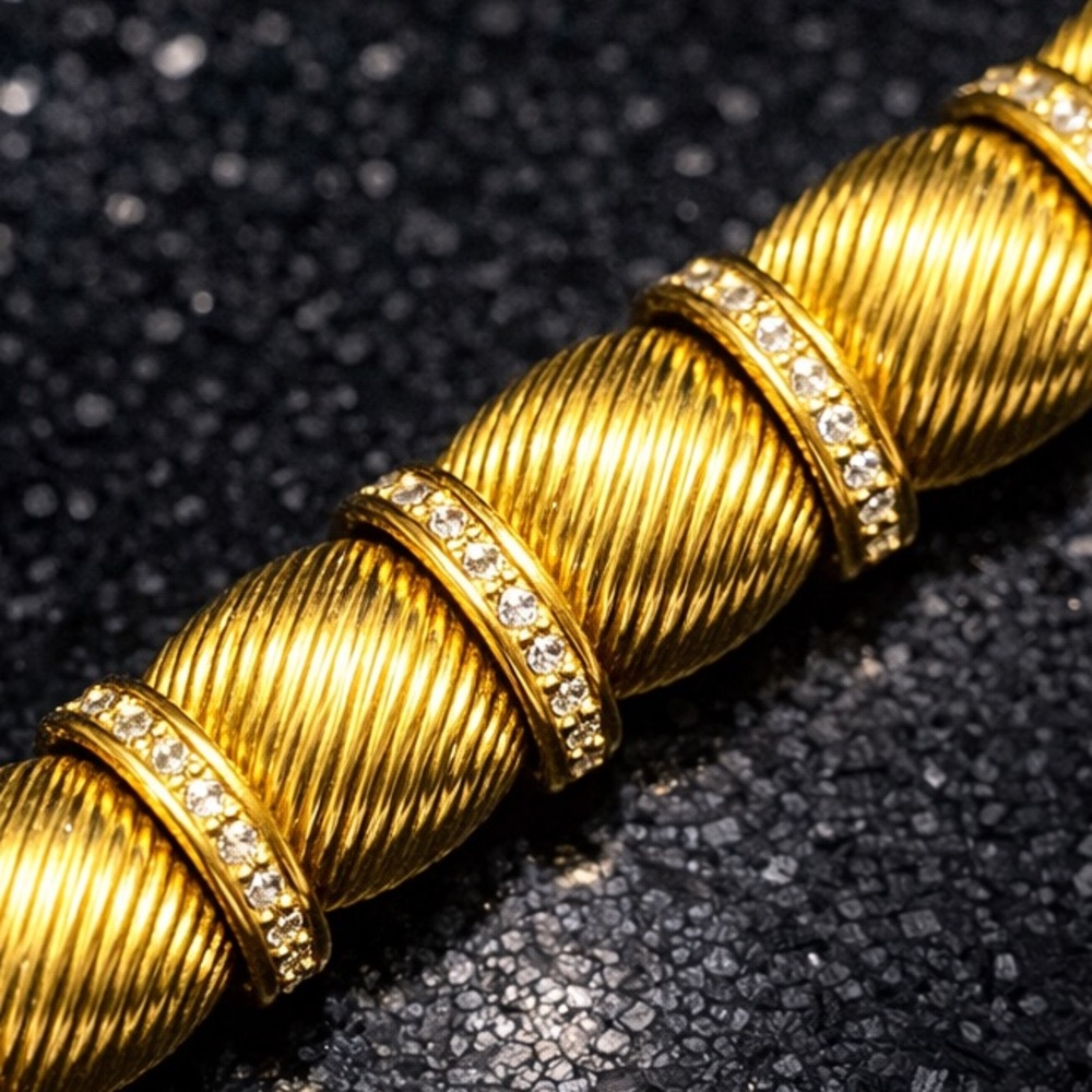 Joan Rivers vintage gold crystal Rhinestone shrimp design statement bracelet QVC